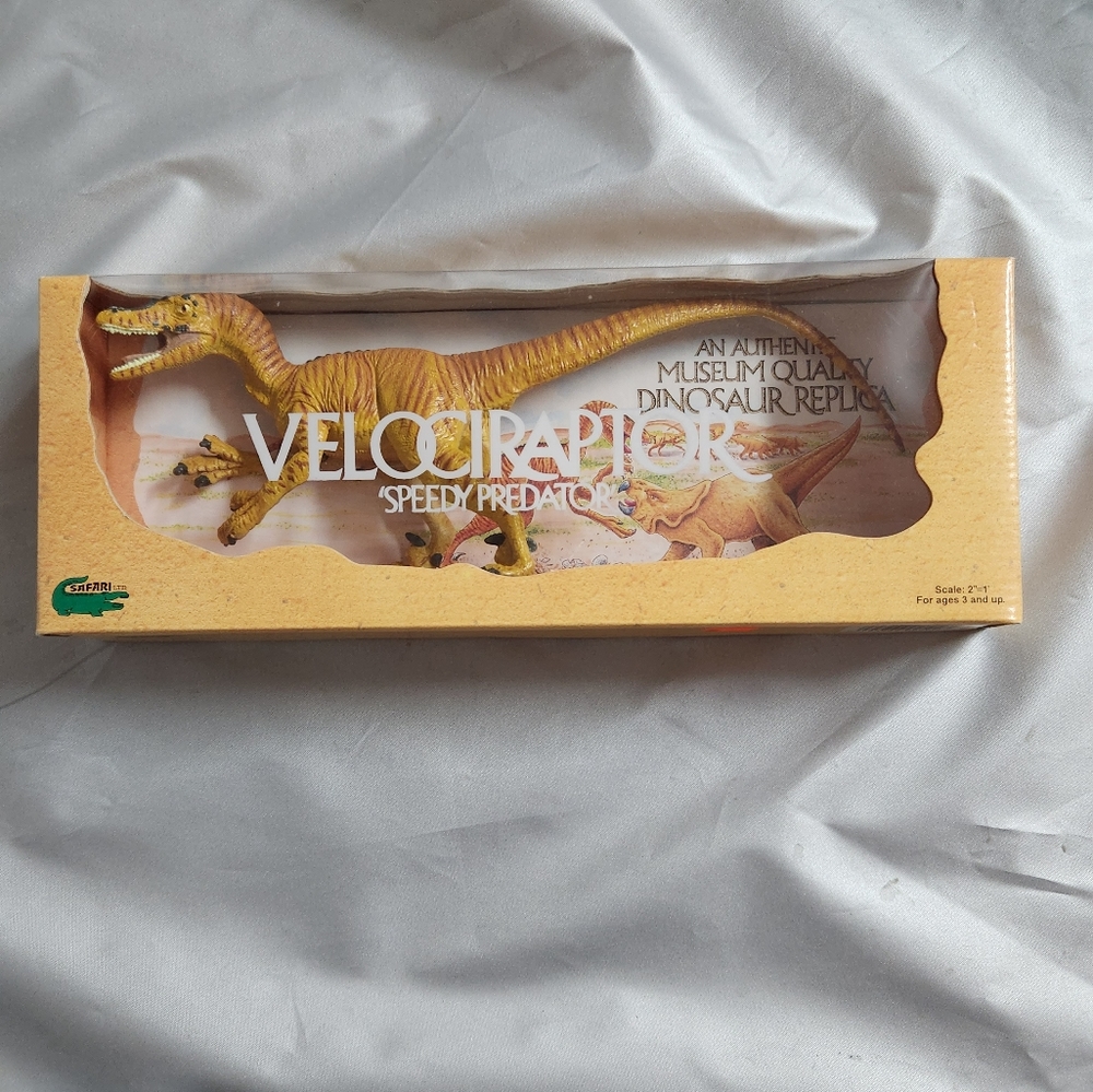 Vintage  1993 Velociraptor by Safari Ltd Item No. 2500-29 Limited Edition Sealed